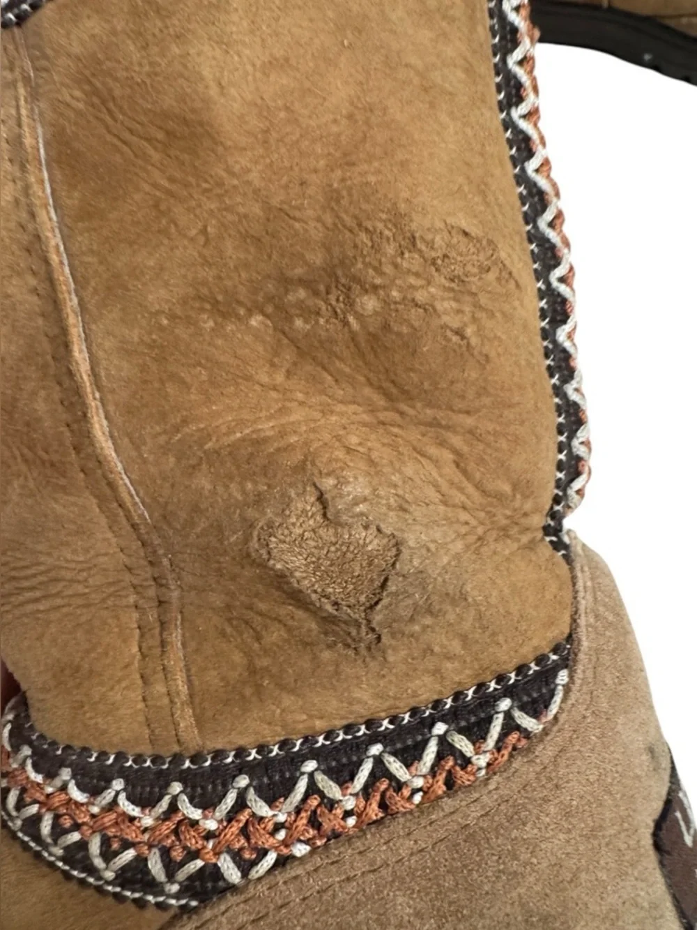 UGG Sundance Revival Chestnut Sheepskin Tasman Braid Boots Unique Womens US 6